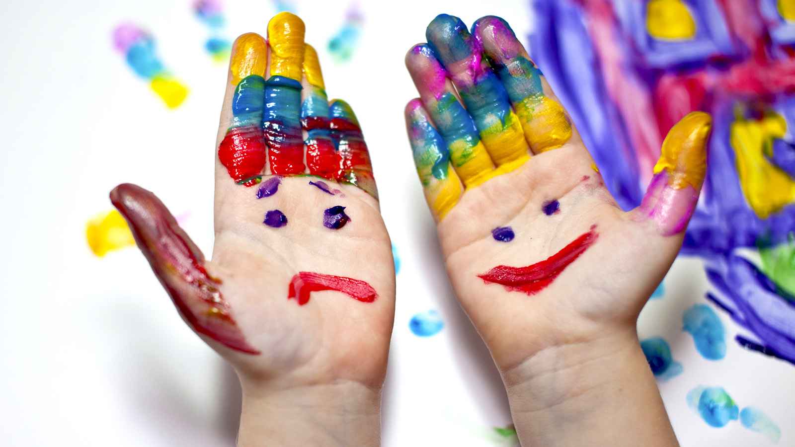 Пальчиковые краски для крохи: воспитываем маленького художника!